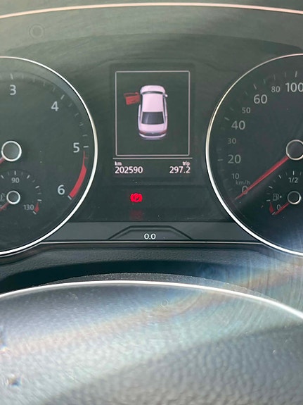 Volkswagen Passat 4 of 4