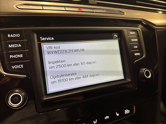 Volkswagen Passat 20 of 21