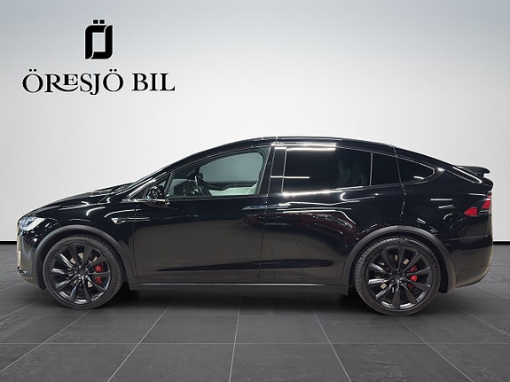 Tesla Model X 2 of 23