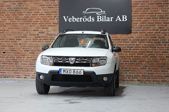Dacia Duster 2 of 8