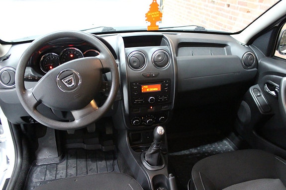 Dacia Duster 8 of 8