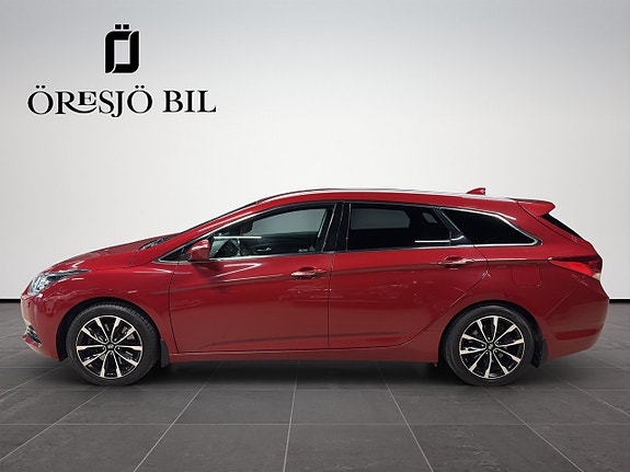 Hyundai i40 2 of 24