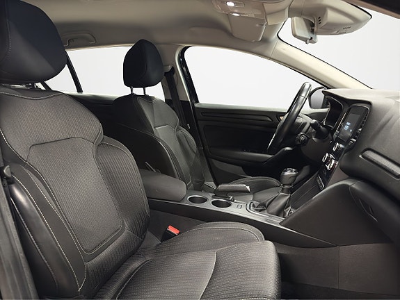 Renault Megane 12 of 22