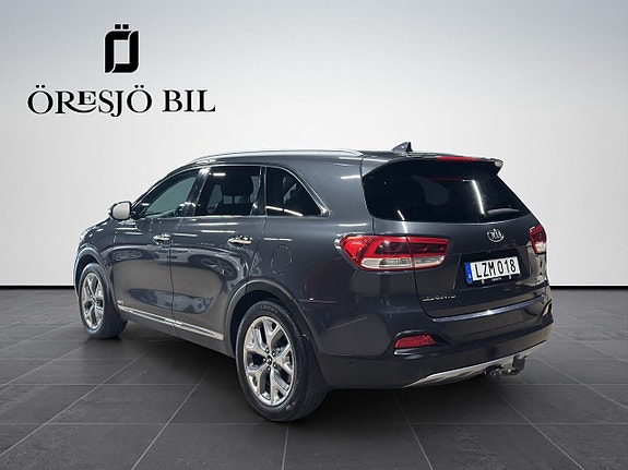 Kia Sorento 5 of 26