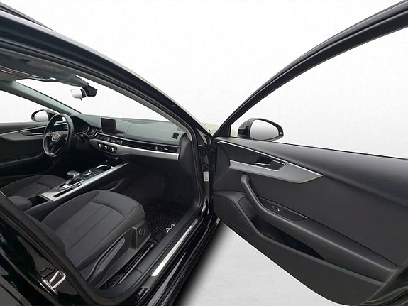 Audi A4 26 of 30