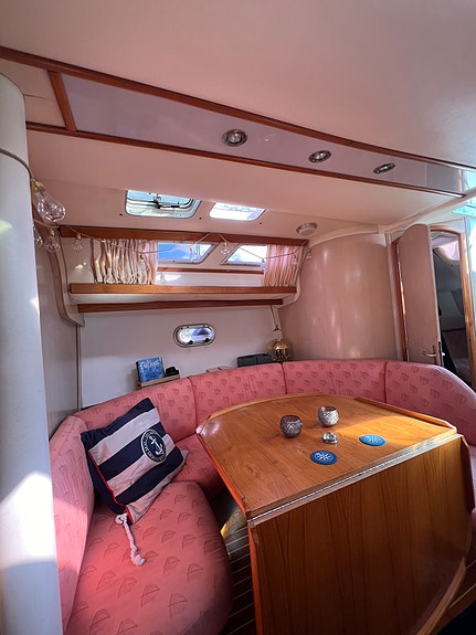 Jeanneau Sun Liberty 34 7 of 14