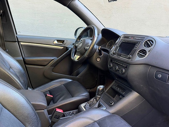 Volkswagen Tiguan 5 of 14