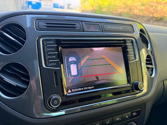 Volkswagen Tiguan 7 of 14