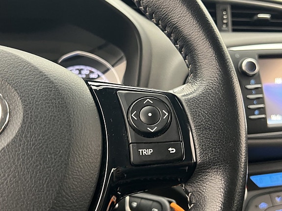 Toyota Yaris 14 of 26