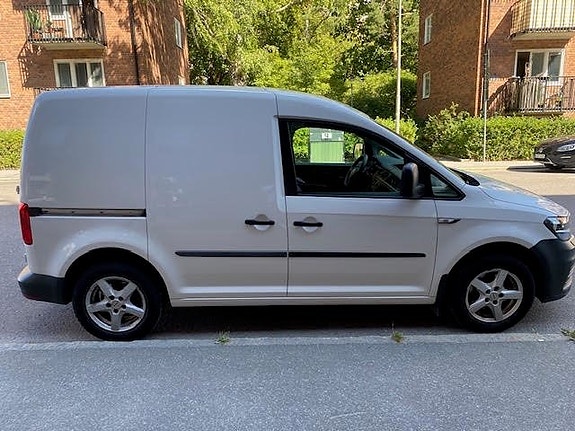 Volkswagen Caddy 7 of 18
