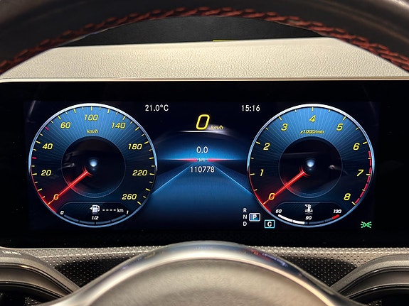 Mercedes-Benz CLA180 15 of 24