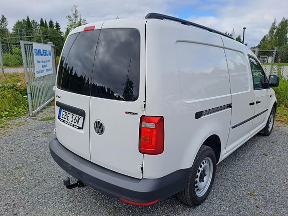 Volkswagen Caddy Maxi 4 of 21