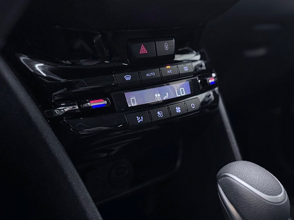 Peugeot 2008 15 of 25