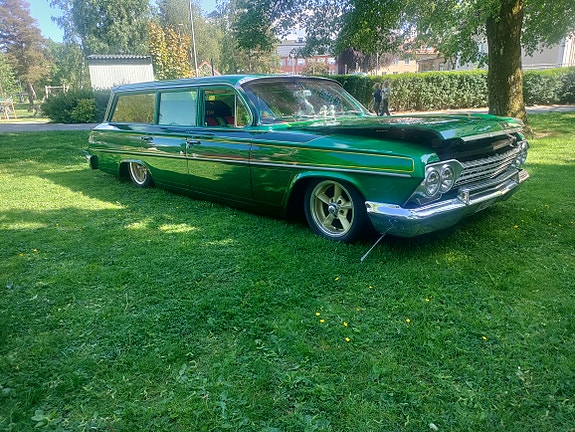 Chevrolet Bel Air 3 of 5