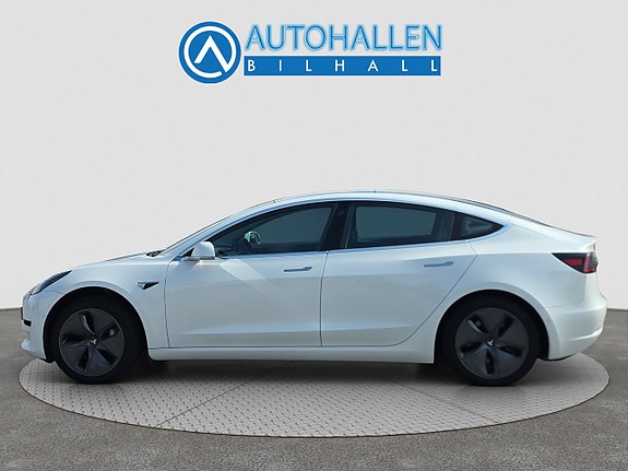 Tesla Model 3 5 of 17