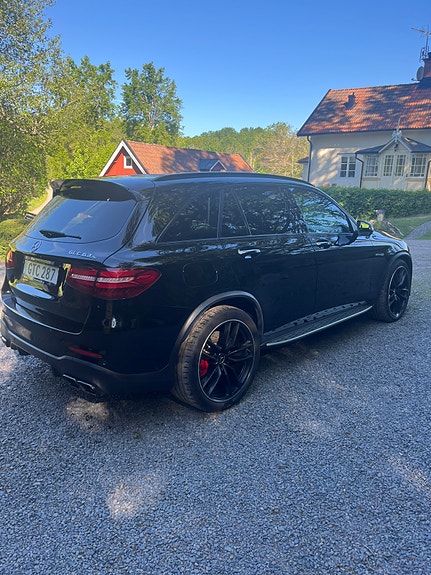 Mercedes-Benz GLC63 2 of 7