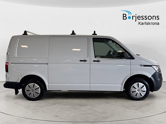 Volkswagen Transporter 2 of 17
