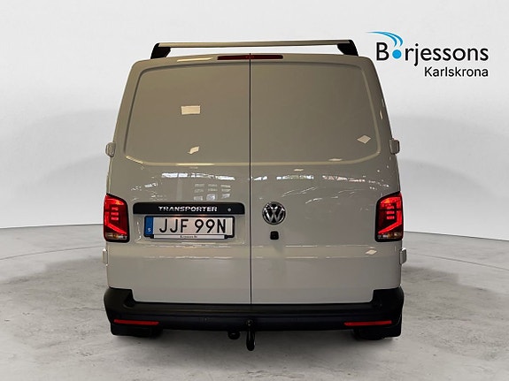 Volkswagen Transporter 4 of 17