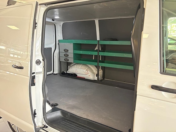 Volkswagen Transporter 17 of 17