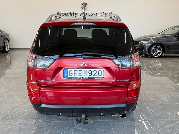 Mitsubishi Outlander 7 of 26