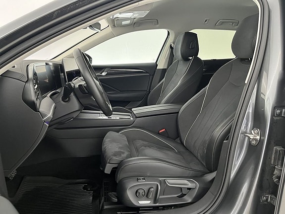 Volkswagen Passat 17 of 27