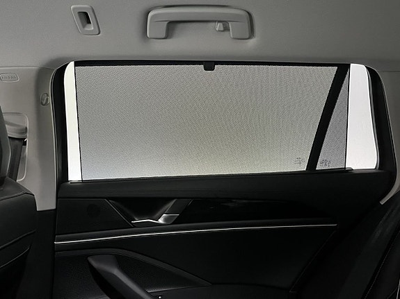 Volkswagen Passat 20 of 27