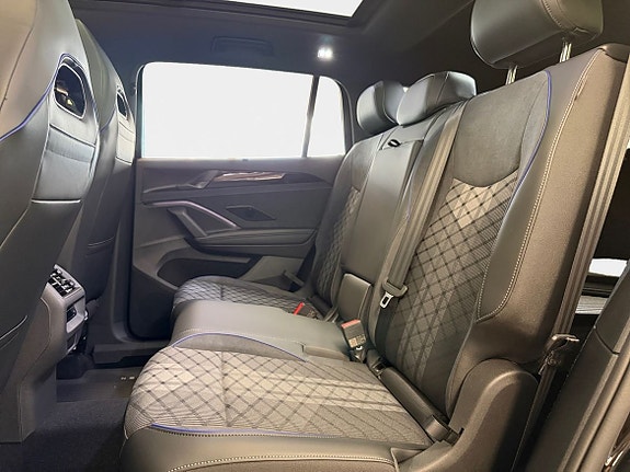 Volkswagen Tayron 12 of 22