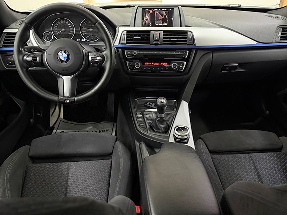 BMW 428i 9 of 26