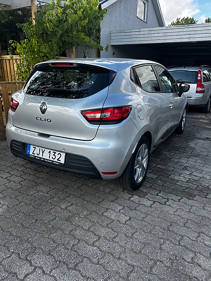 Renault Clio 2 of 3