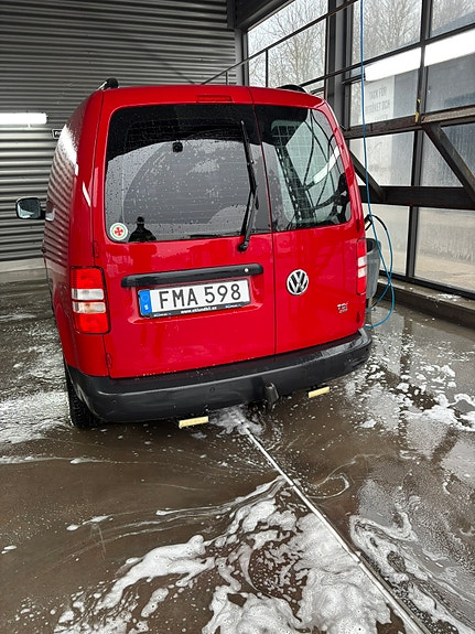 Volkswagen Caddy 3 of 5