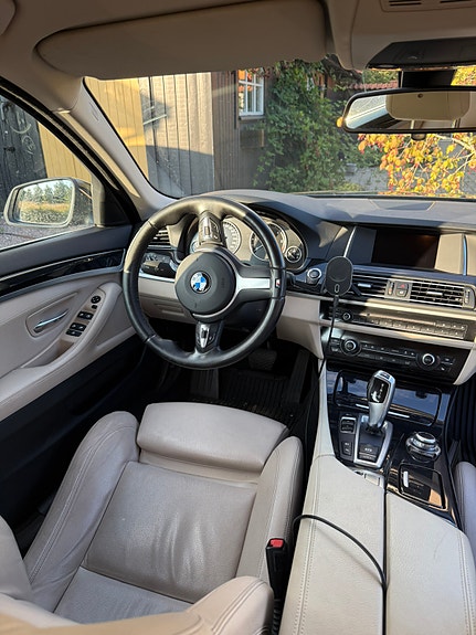 BMW 520d 3 of 3