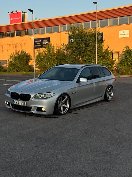 BMW 520d 2 of 7