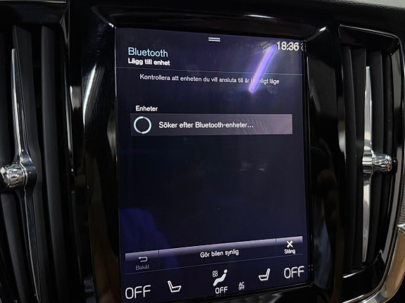 Volvo S90 19 of 30