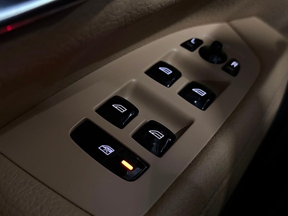 Volvo S90 21 of 30