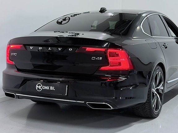 Volvo S90 8 of 30