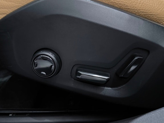 Volvo S90 29 of 30