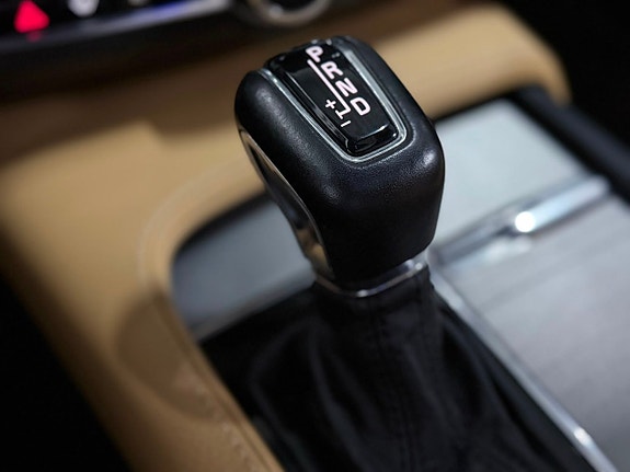 Volvo S90 23 of 30