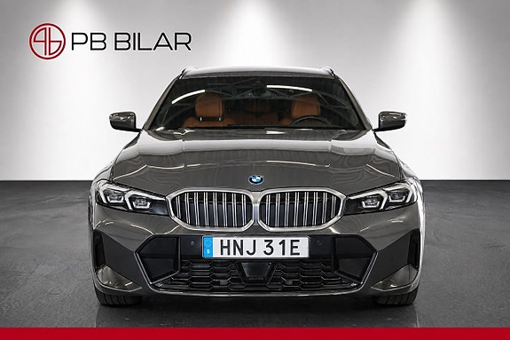 BMW 330e 3 of 25