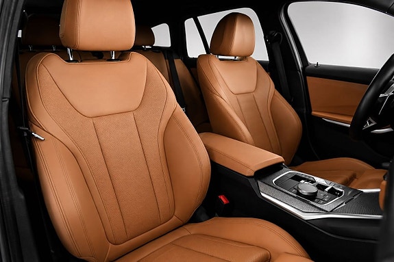 BMW 330e 13 of 25