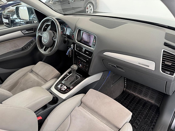 Audi Q5 9 of 27