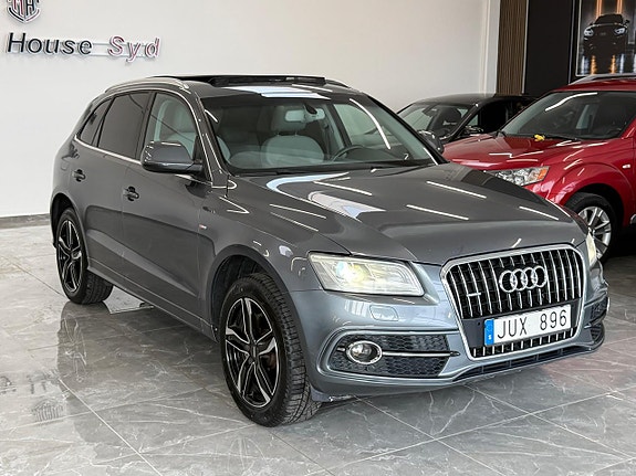 Audi Q5 2 of 27