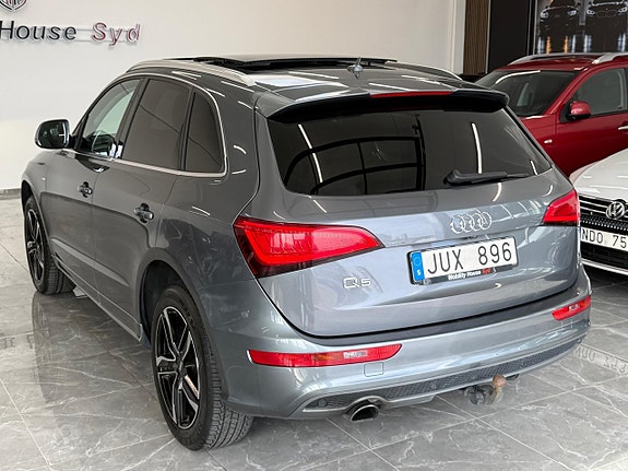 Audi Q5 3 of 27