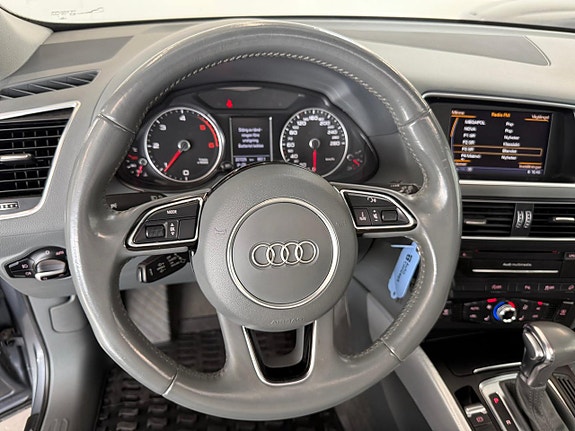 Audi Q5 10 of 27