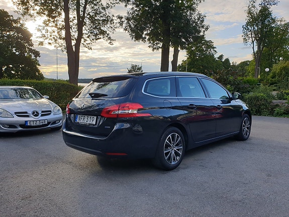 Peugeot 308 SW 6 of 29