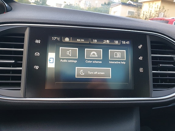 Peugeot 308 SW 14 of 29