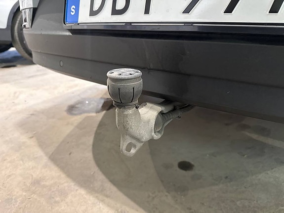 Polestar 2 13 of 17