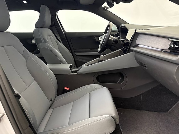 Polestar 2 7 of 17