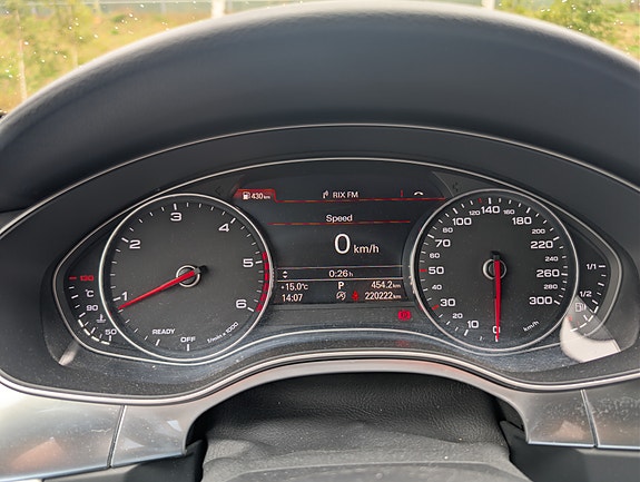 Audi A6 11 of 12