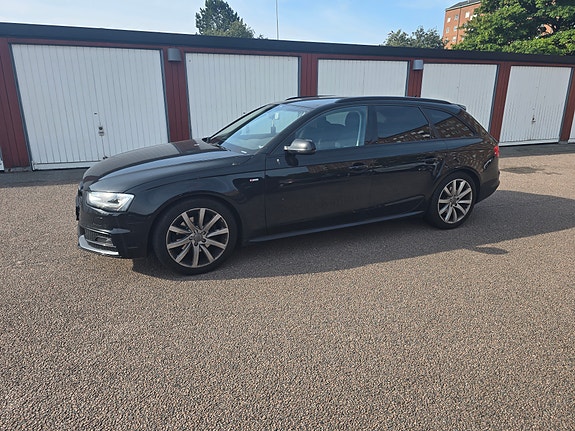 Audi A4 2 of 7