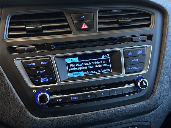 Hyundai i20 13 of 16
